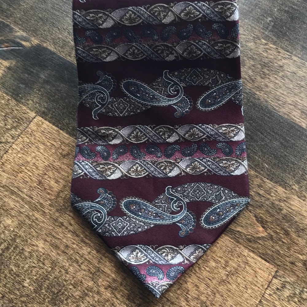 Savile Row 100% Italian Silk Tie.